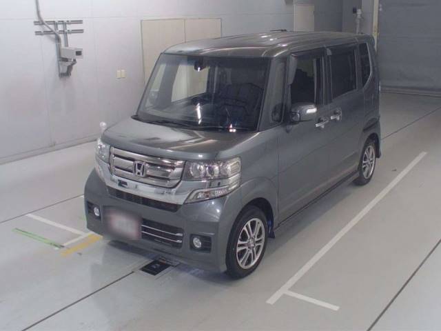 70 HONDA N BOX JF1 2016 г. (CAA Chubu)